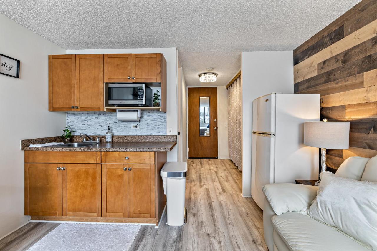 Modern Waikiki Condo Perfect For Beach Getaway! Honolulu Eksteriør billede