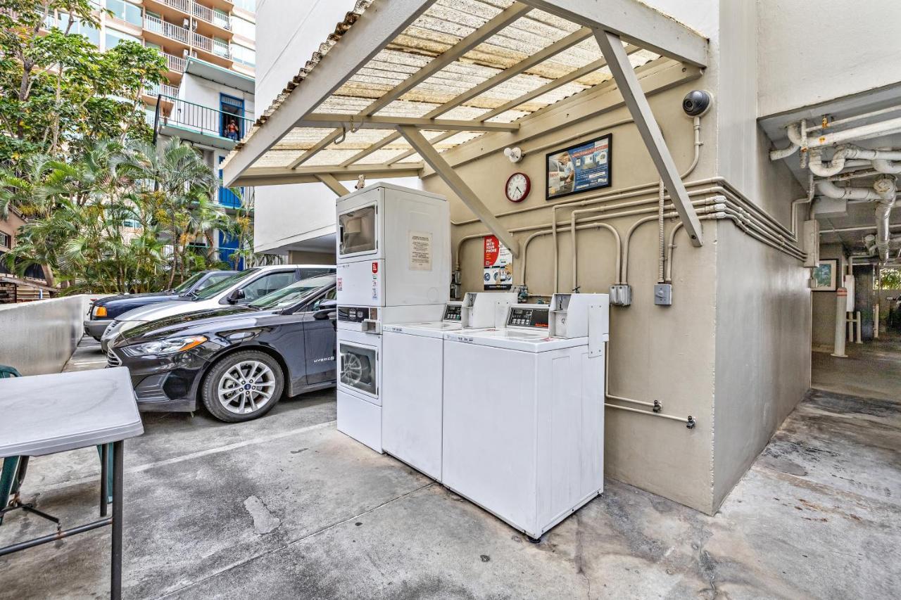 Modern Waikiki Condo Perfect For Beach Getaway! Honolulu Eksteriør billede