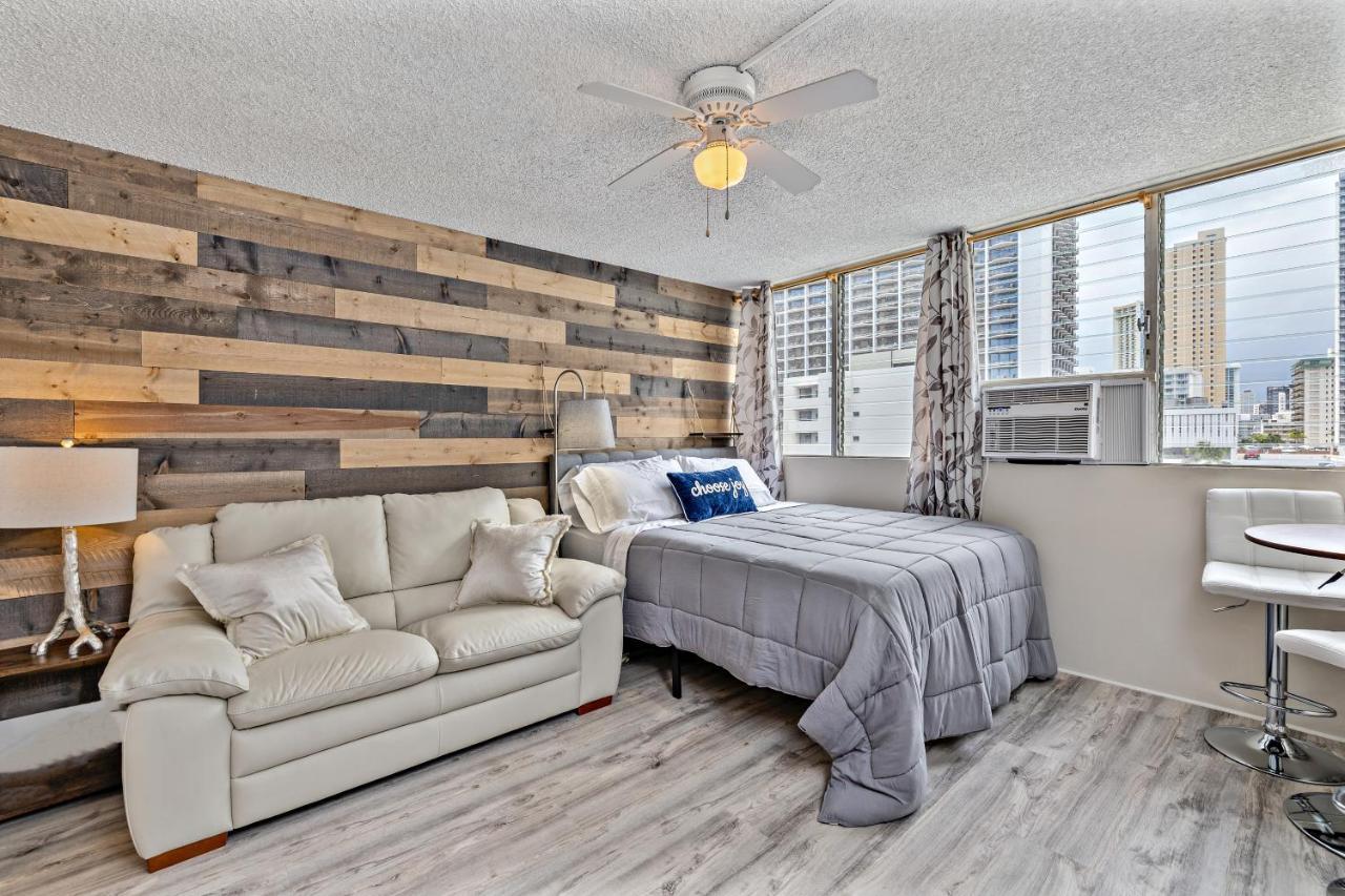 Modern Waikiki Condo Perfect For Beach Getaway! Honolulu Eksteriør billede