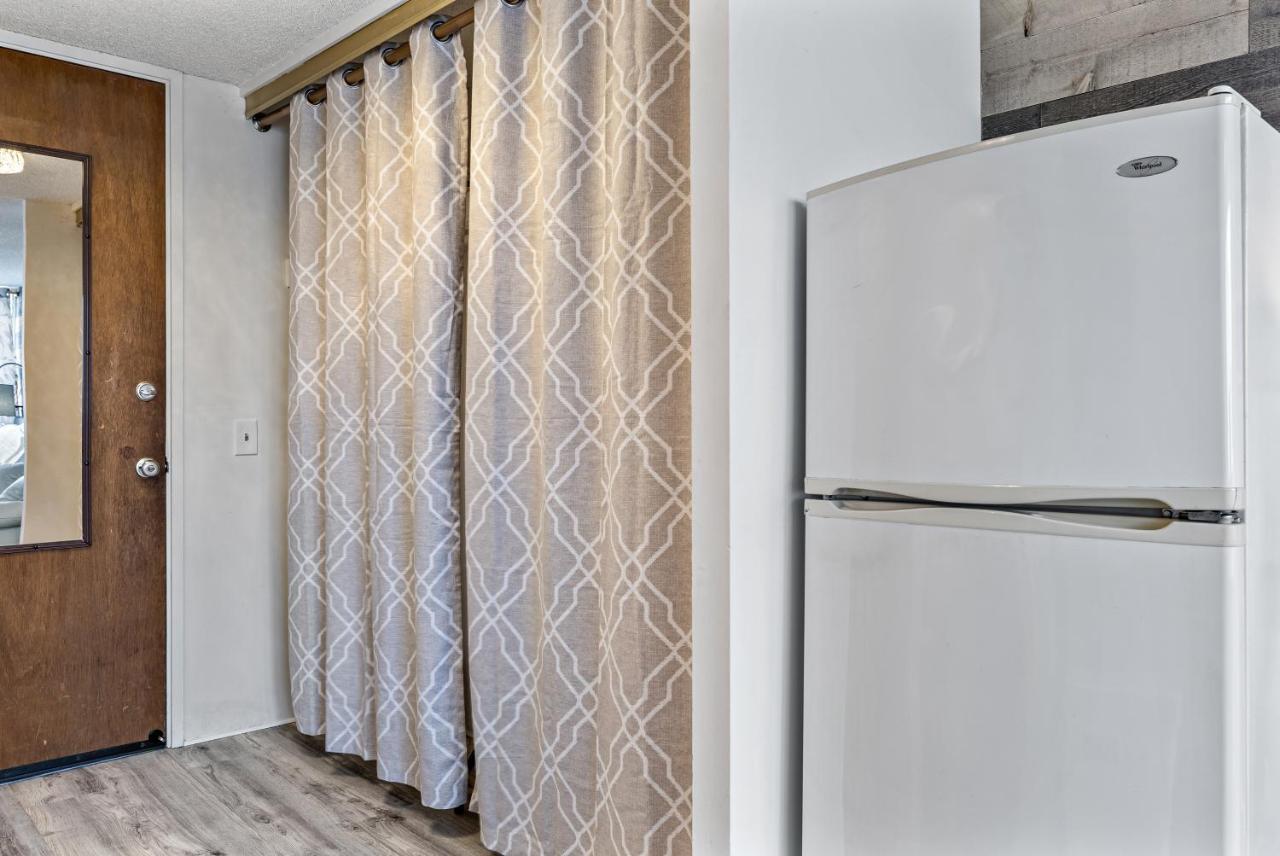 Modern Waikiki Condo Perfect For Beach Getaway! Honolulu Eksteriør billede